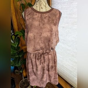 Athleta Rincon Printed Dress Size Medium Pink/Purple